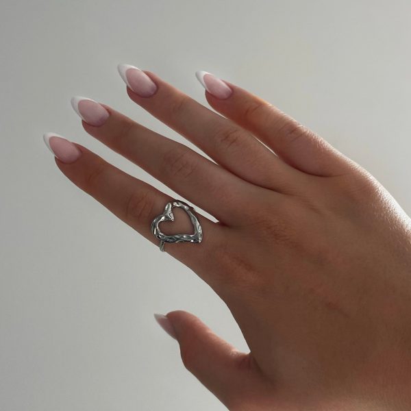 ADJUSTABLE TEXTURED HEART RING - SILVER Online Hot Sale