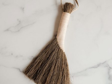 Hanging Tampico Brush - Dark For Cheap